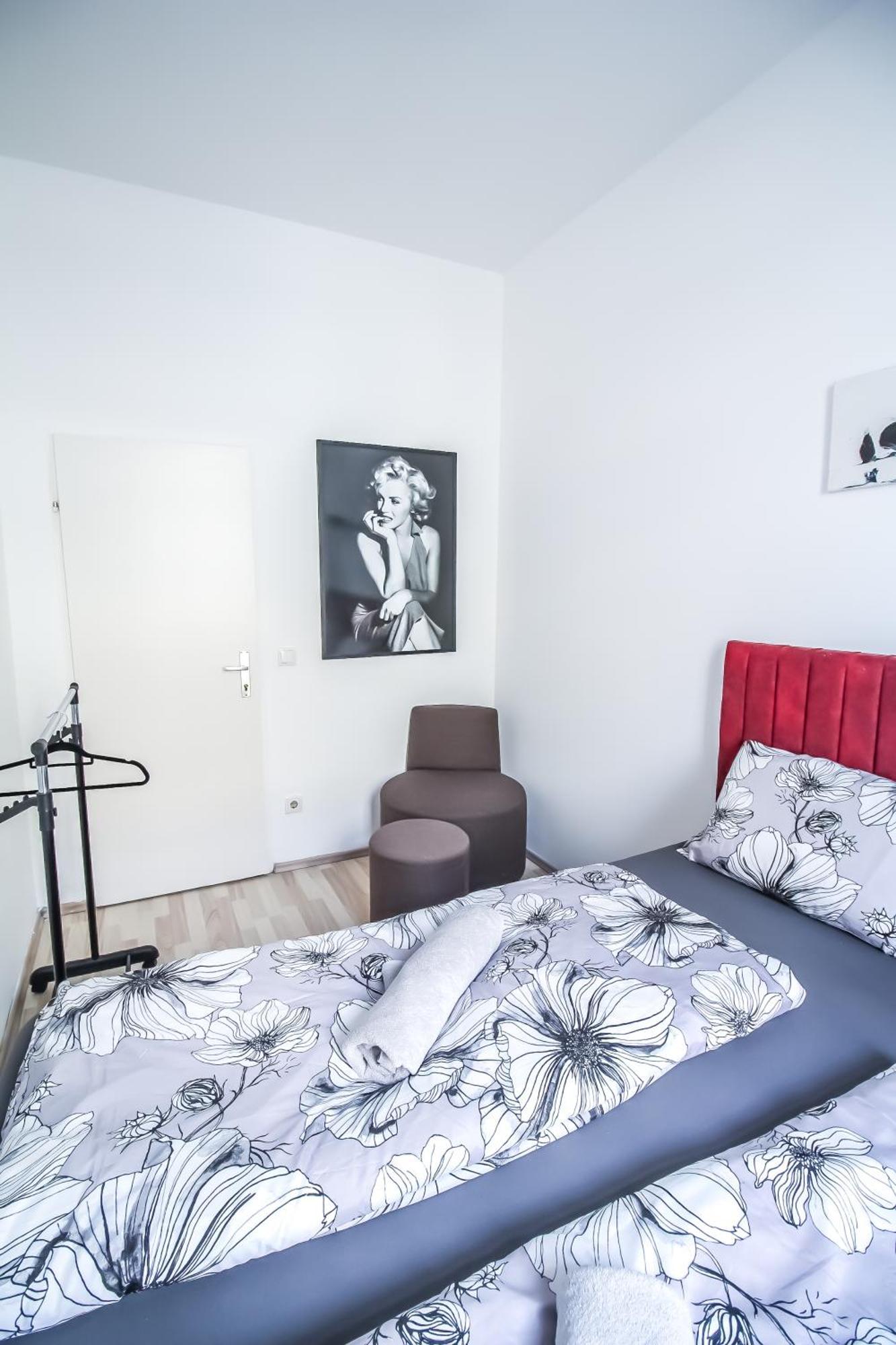 H Superior Triple Room Pr Wien Eksteriør billede