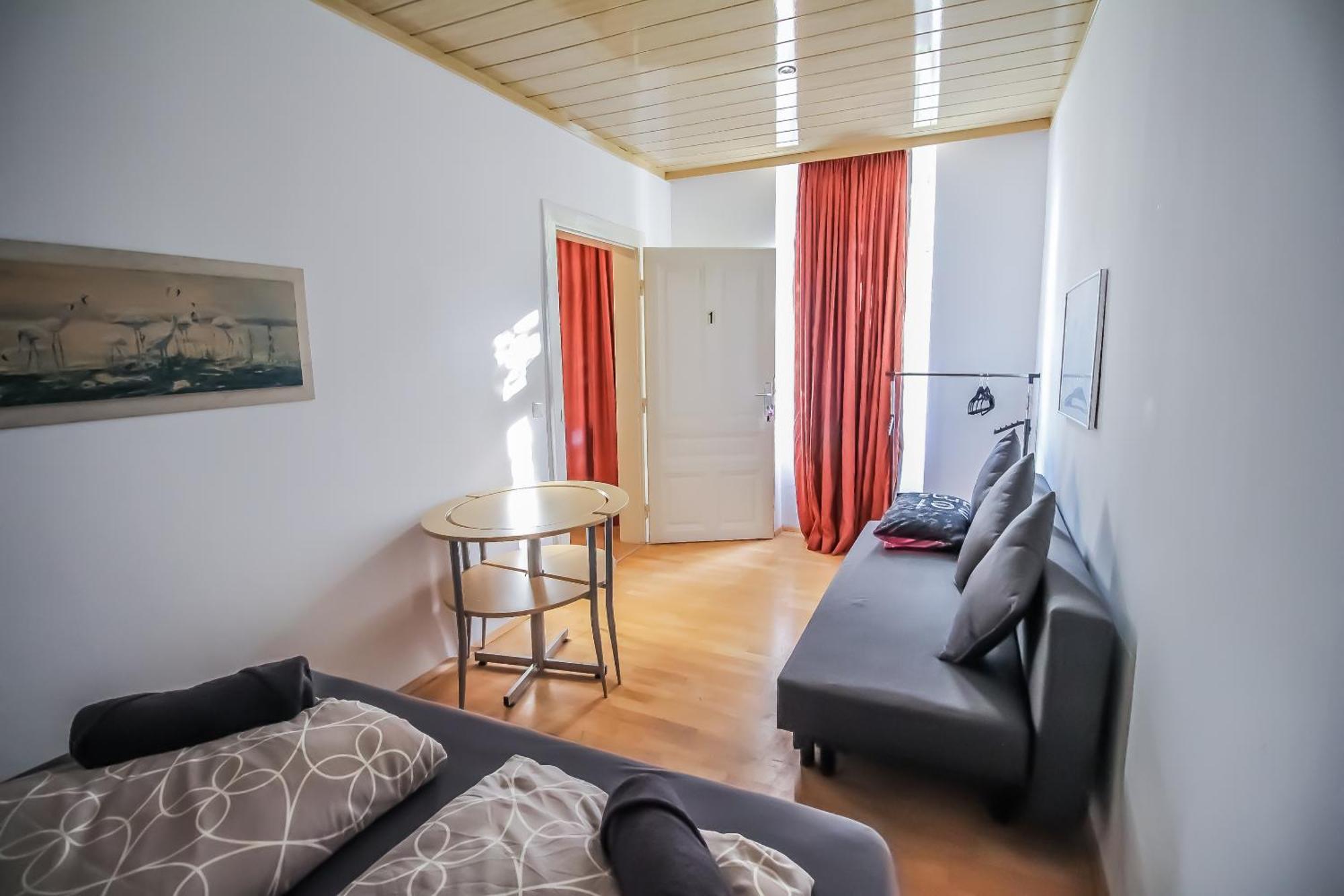 H Superior Triple Room Pr Wien Eksteriør billede